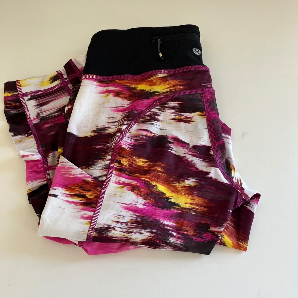 Lululemon Speed Tight Luxtreme‎ Pigment Wind Berry Rumble 4 leggings rouched